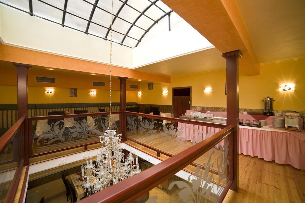 Palacky Hotel Karlowe Wary