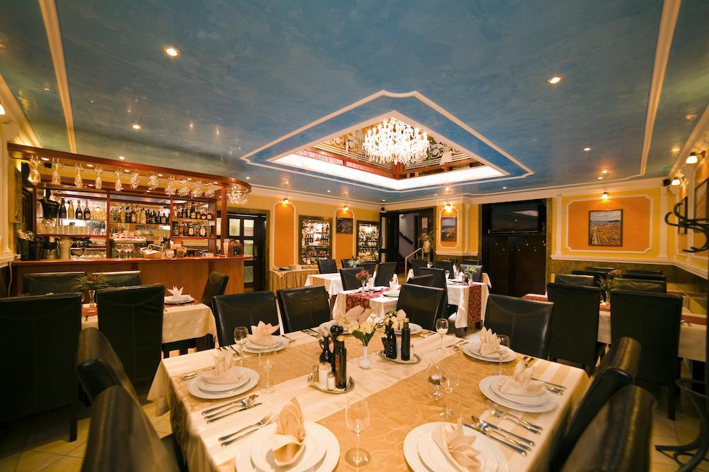 Hotel Palacky Karlowe Wary